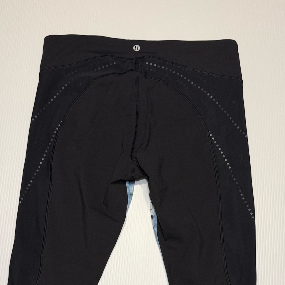 Lululemon Athletica Black and blue Leggings - Picture 2 of 3